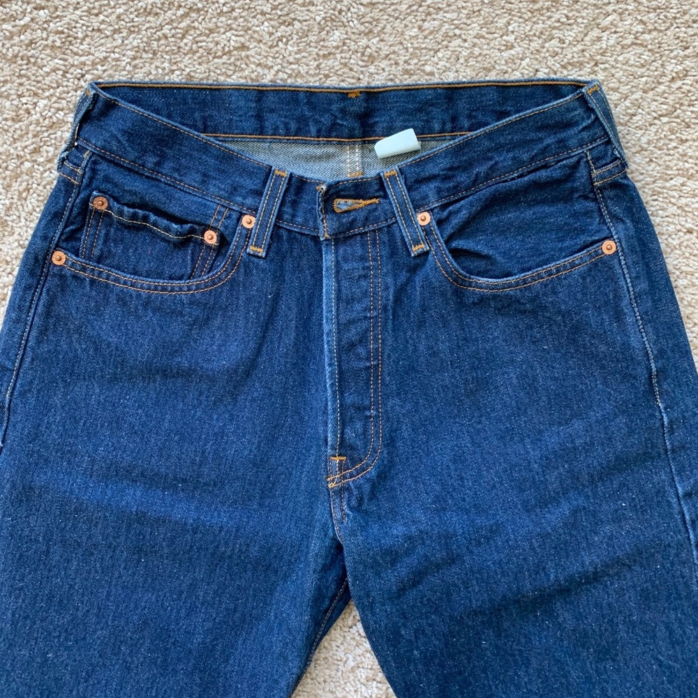 Levi’s - Picture 3 of 8